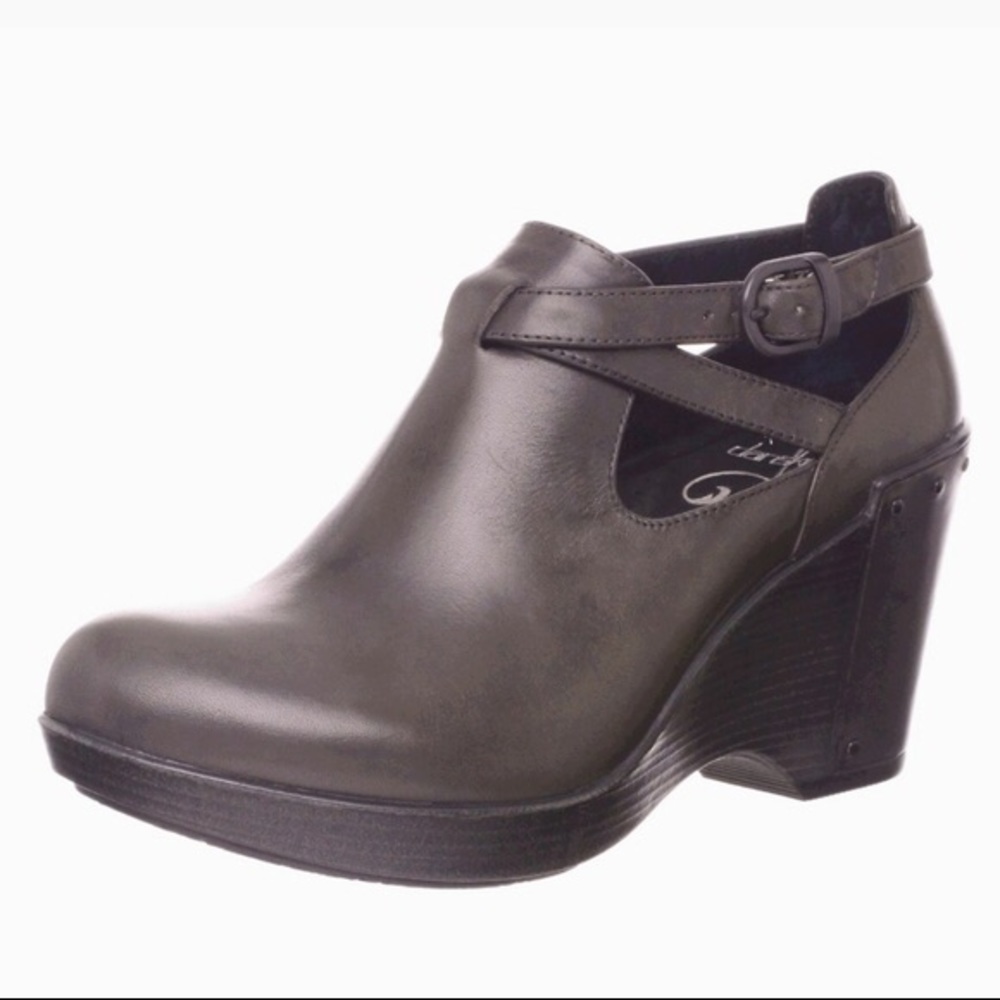 Dansko Franka Clogs 10-10.5 (excellent condition)